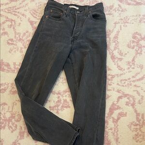 Levi’s Ribcage straight ankle jeans
